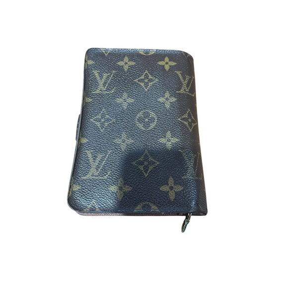 Louis Vuitton Monogram Zippe Bifold Wallet *Damaged corners* (16955) - Picture 2 of 9
